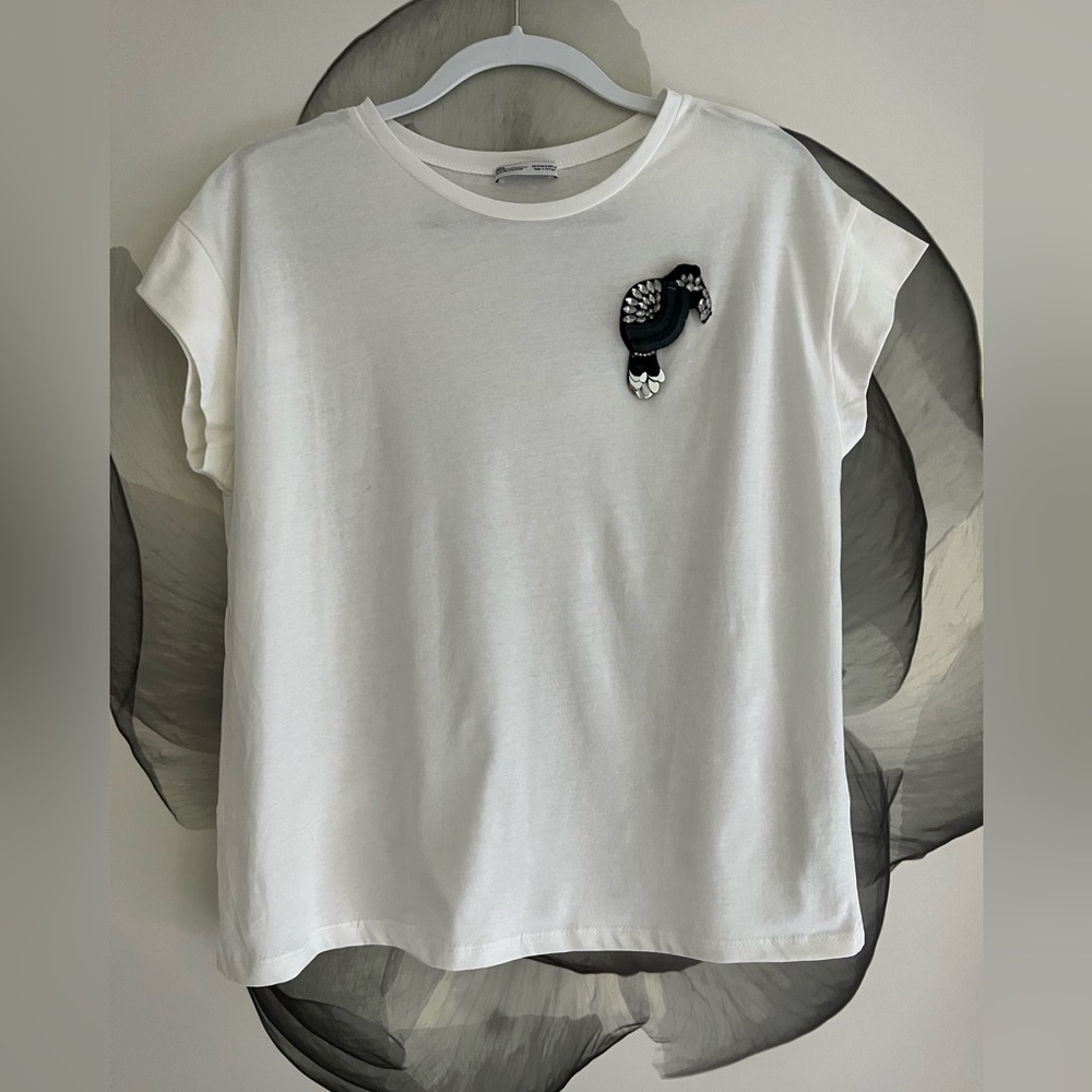 Zara Tshirt with crystal chest design. Size S.